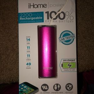 iHome Portable Charger and Ear Bud Case
